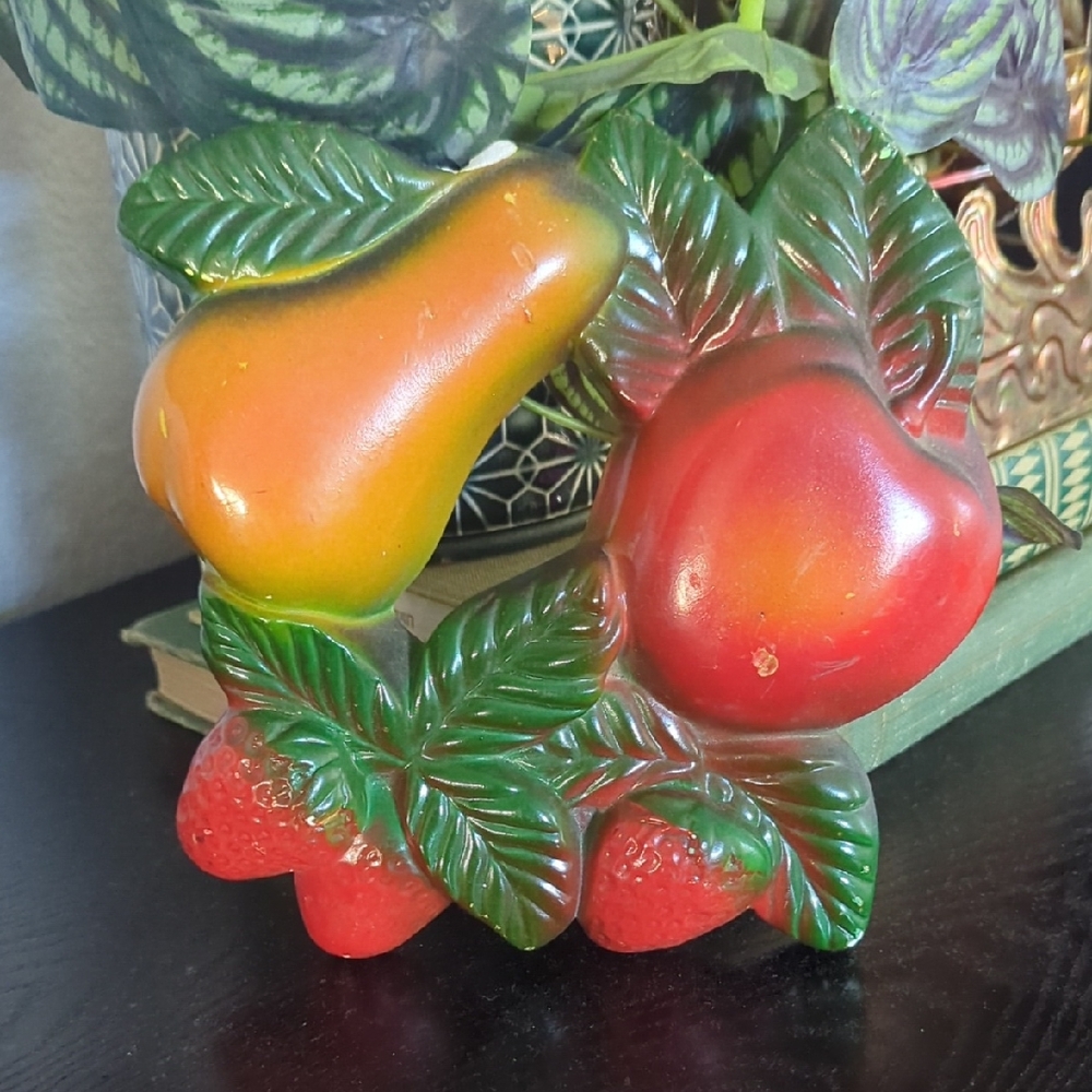 Vintage Fruit Wall Plaque - Pear, Apple & Strawberries